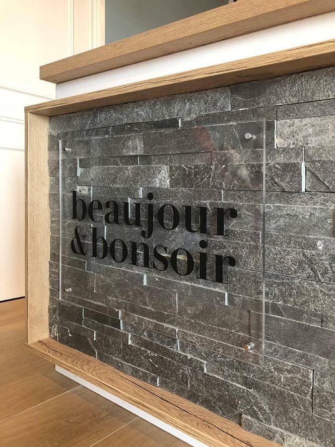 Beaujour & Bonsoir Brasserie-Hotel Villy-le-Pelloux Eksteriør billede